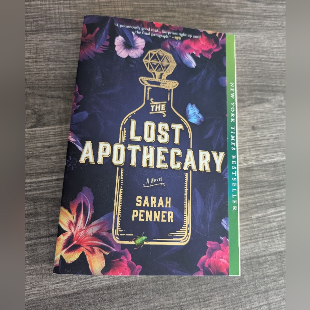 The Lost Apothecary Book by Sarah Penner Trade Paperback